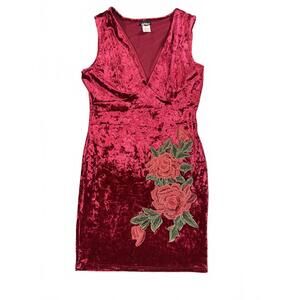 Fashion Magazine Y2K Crushed Velvet Embroidered Floral Dress Wine Size Medium